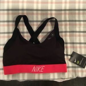 Sports bra